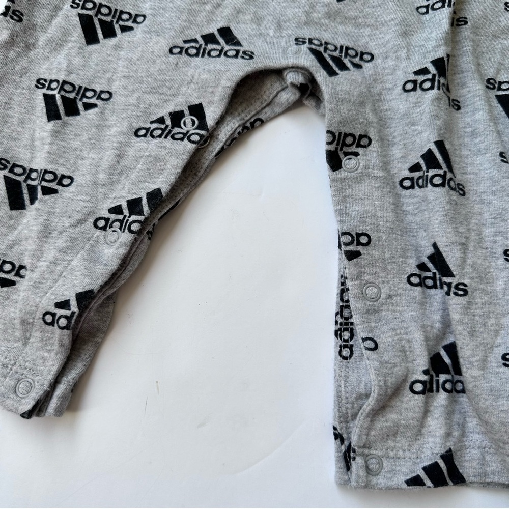 Adidas Coverall - Picture 2 of 4
